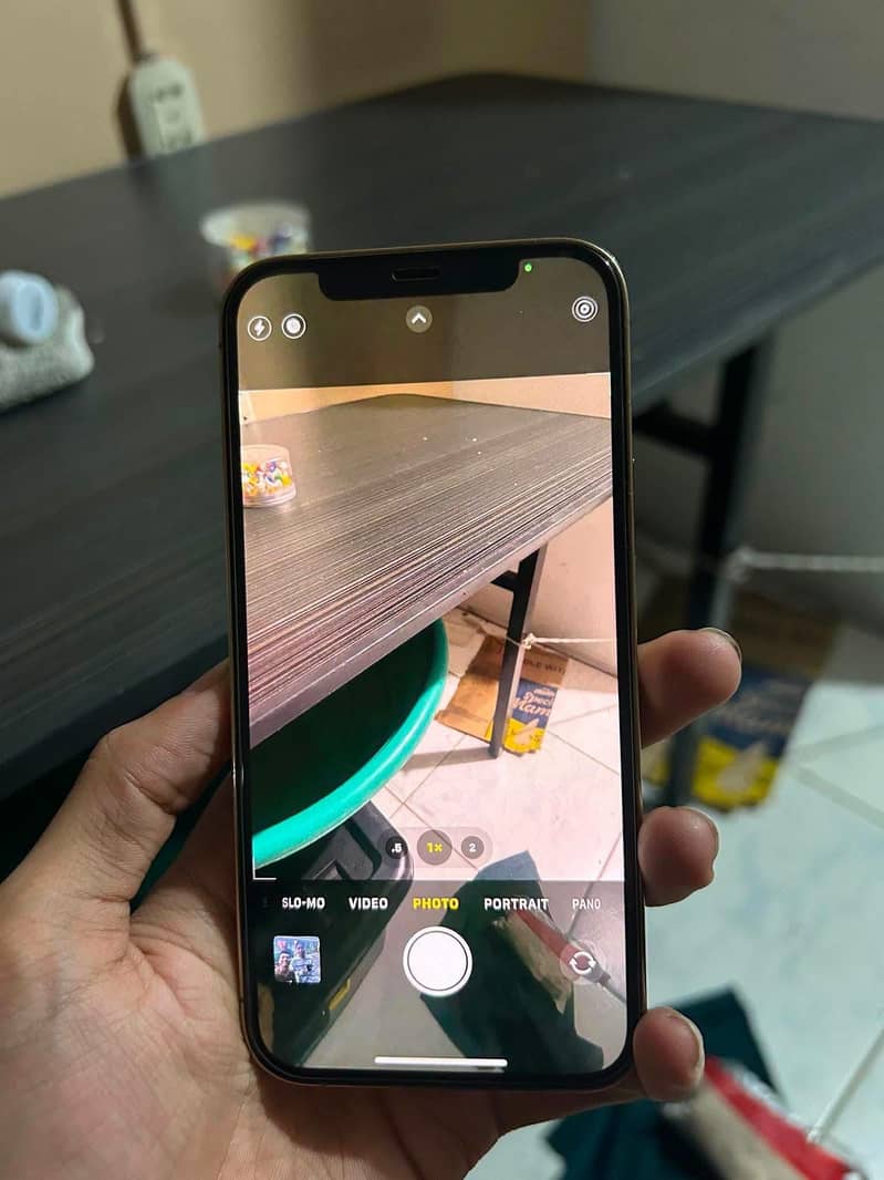Apple iPhone 12 Pro 2