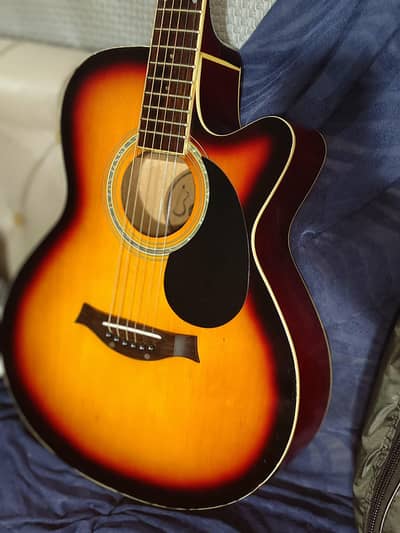 acoustic guitar 10/10 with all accessories
