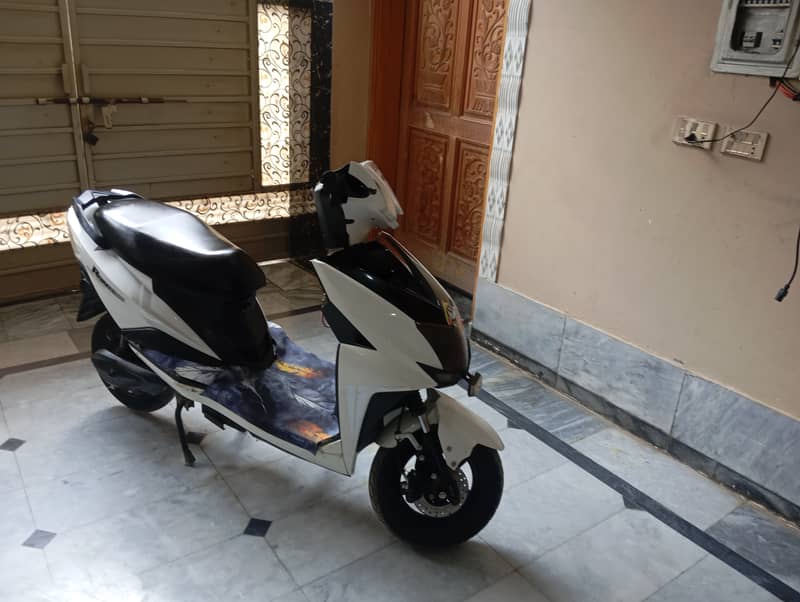 Road King r99 pro 7