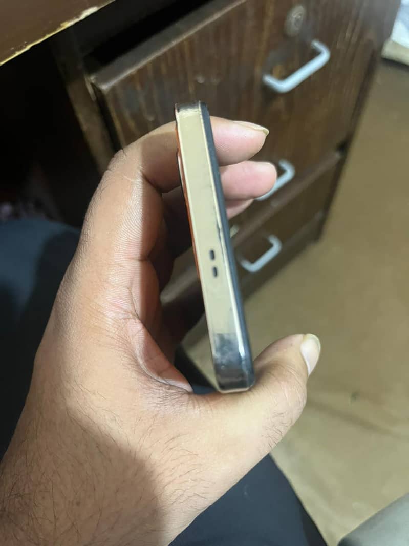 Infinix Note 30 4