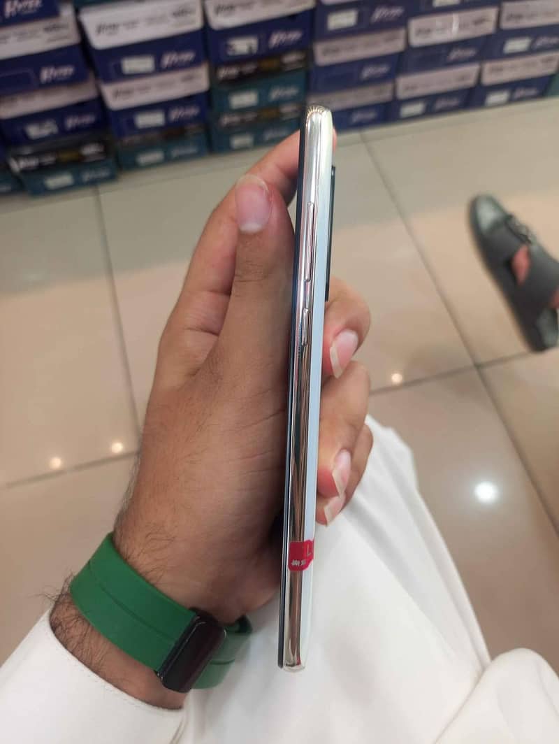 Xiaomi Redmi Note 8 Pro 3