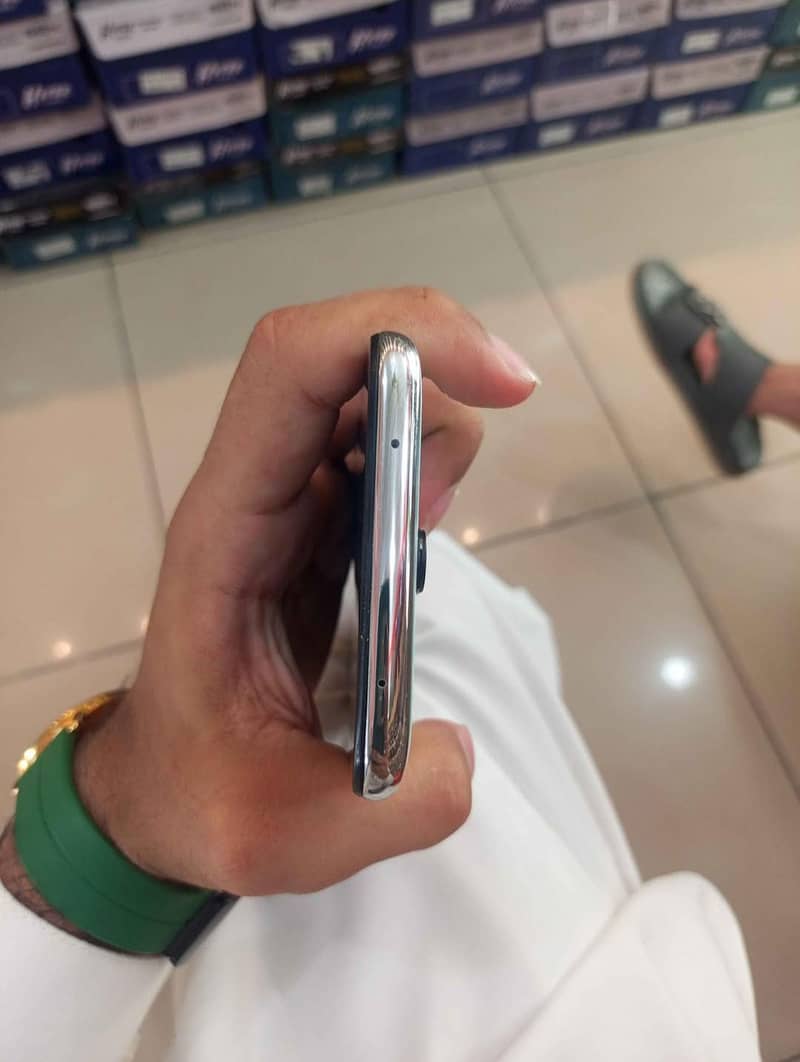 Xiaomi Redmi Note 8 Pro 4