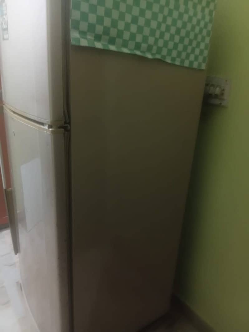 Dawlance refrigerator 7