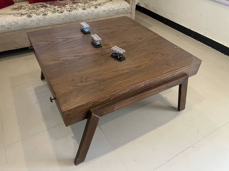 6 Seater Safa + Center Table 4