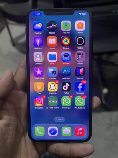 Apple iPhone 11 Pro Max 64gb sab kuch okay ha