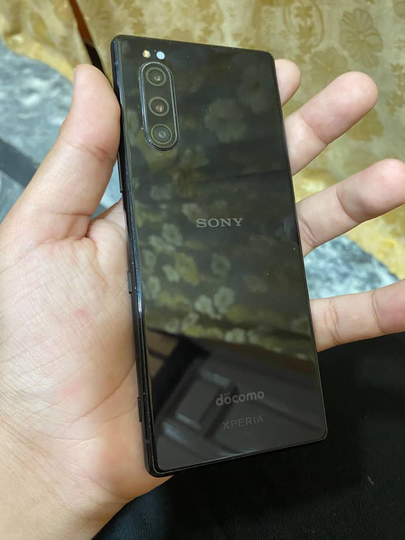 Sony Xperia 5 Mark 1 1