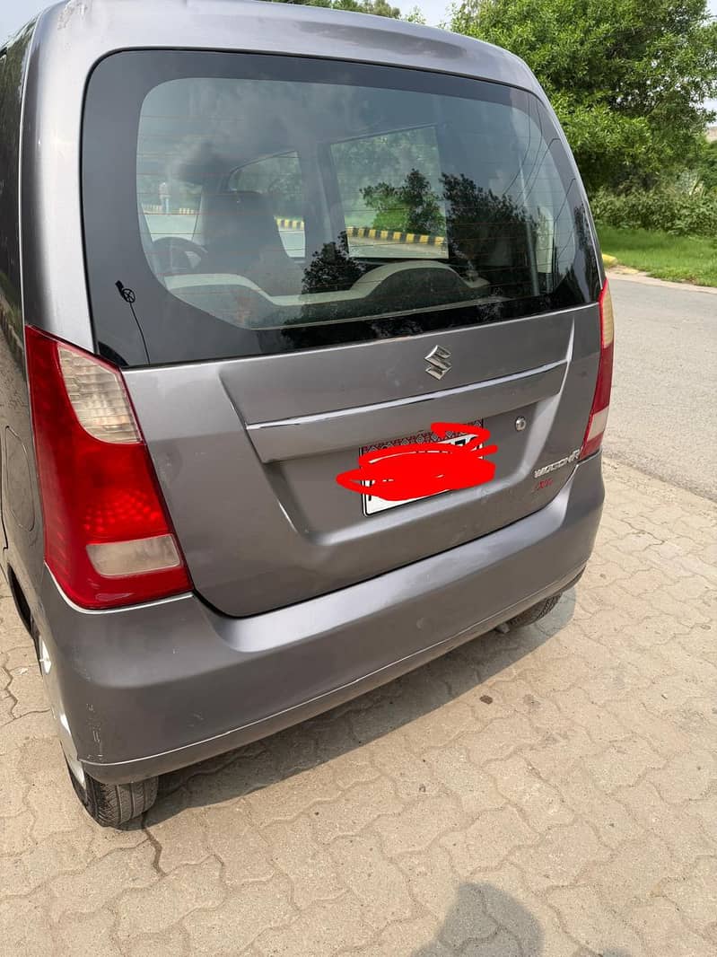 Suzuki Wagon R 2017 1