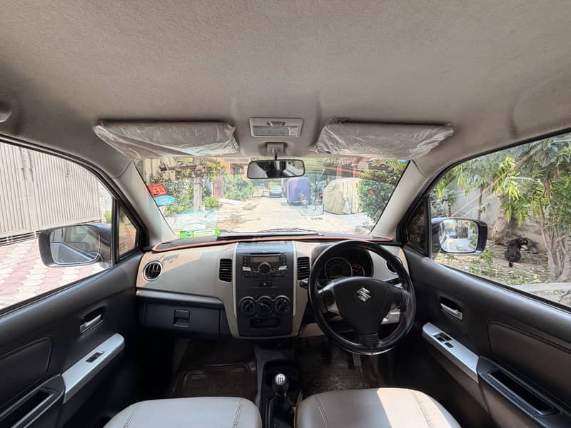 Suzuki Wagon R 2017 11