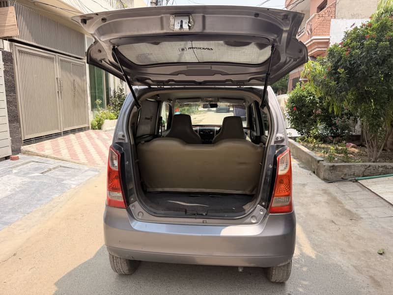 Suzuki Wagon R 2017 17