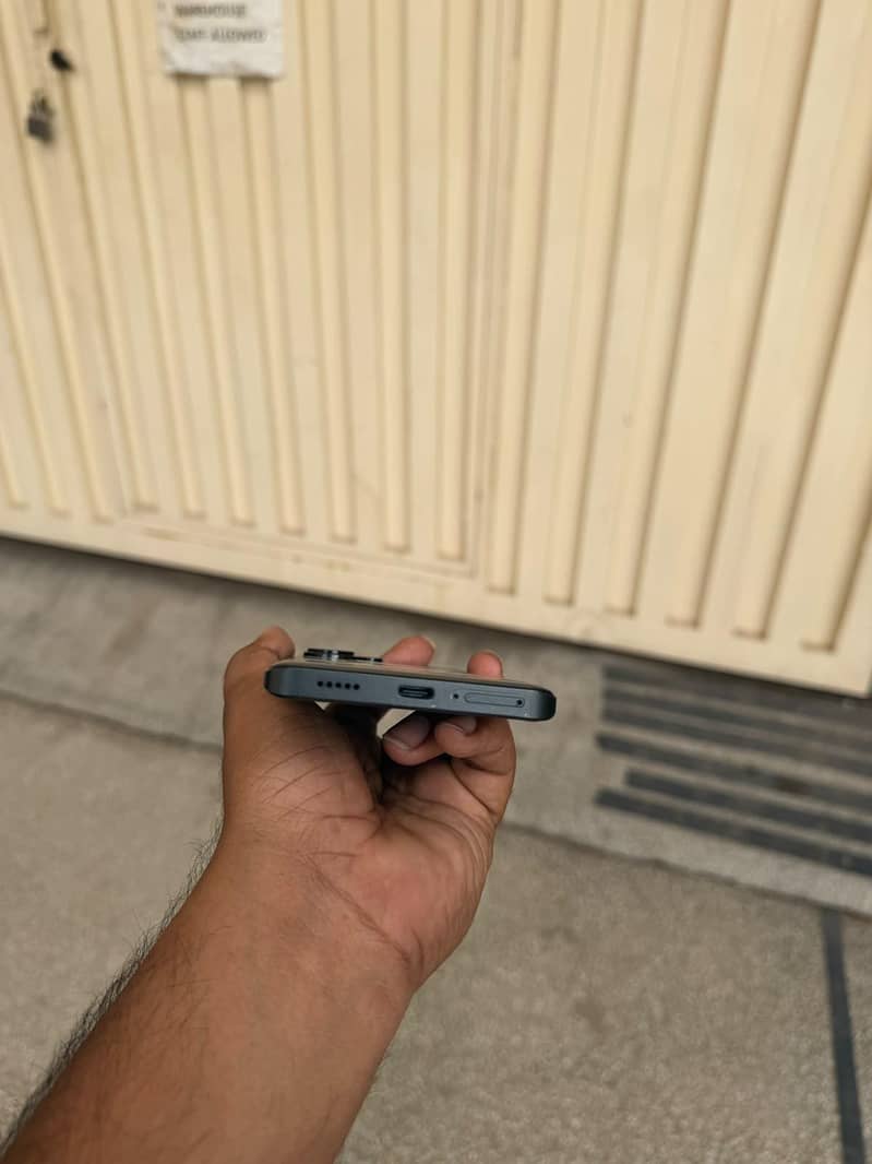 Xiaomi Redmi Note 13 Pro Plus 2