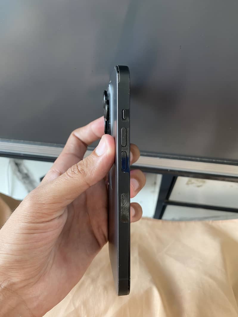 Apple iPhone 14 Pro 1