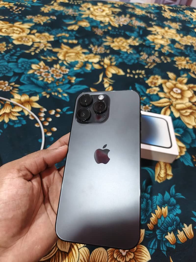 Apple iPhone 14 Pro Max 5