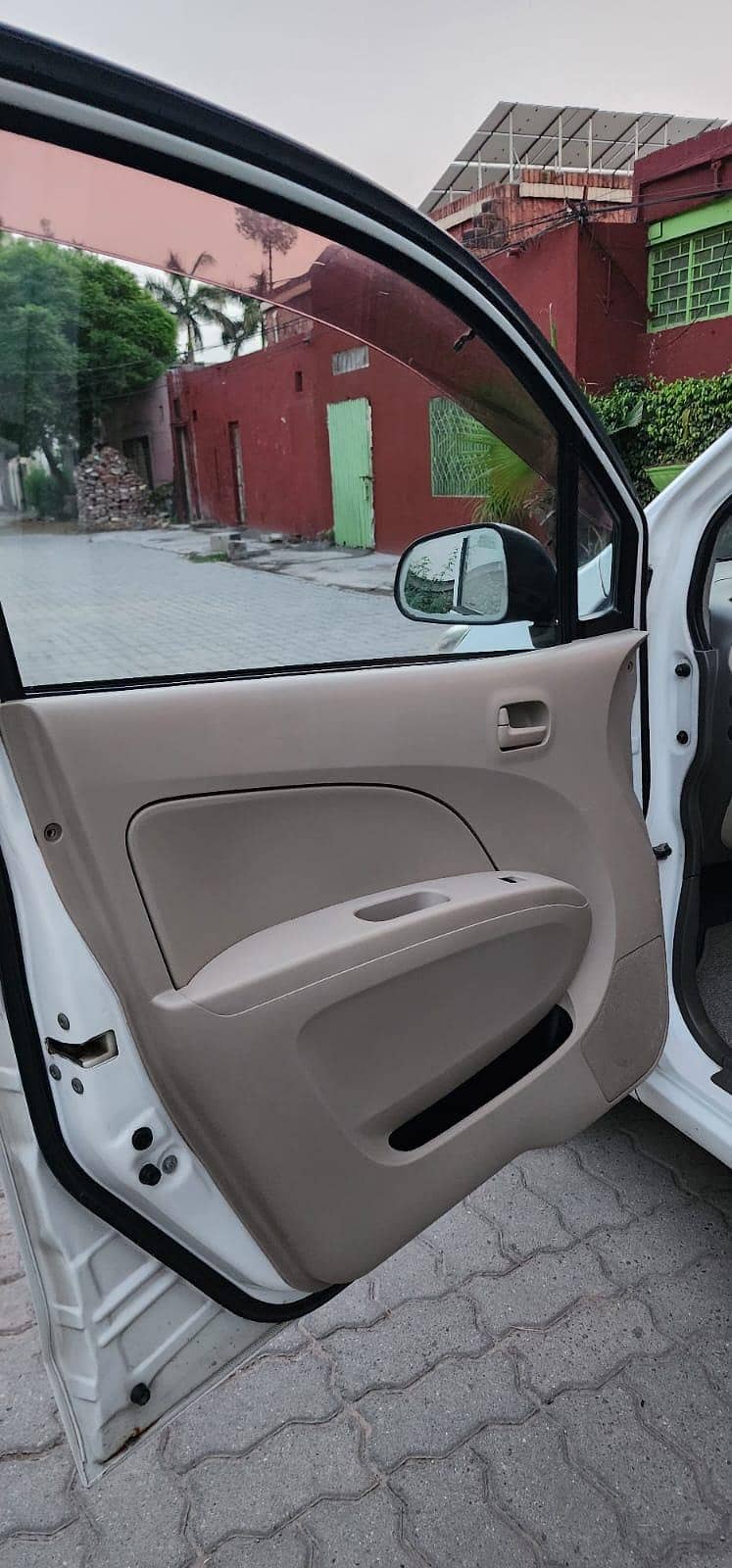 Suzuki Alto 2012 11
