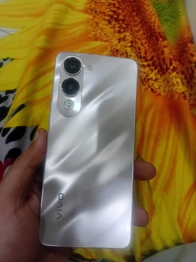 Vivo Y04