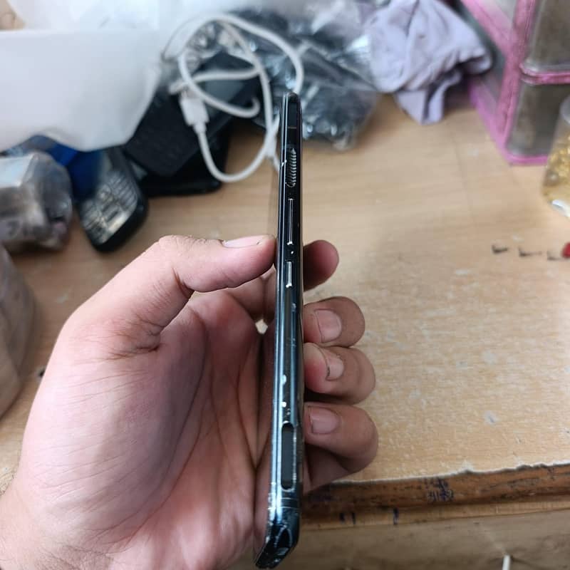red magic 5g 12Ram 128Rom 4