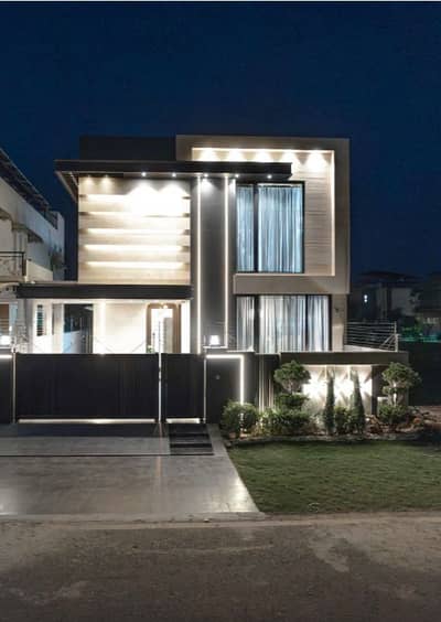 "Brand New 10 Marla Contemporary Designer Villa | DHA Phase 7 | Glass Elevation"