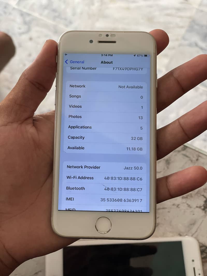 Apple iPhone 7 5