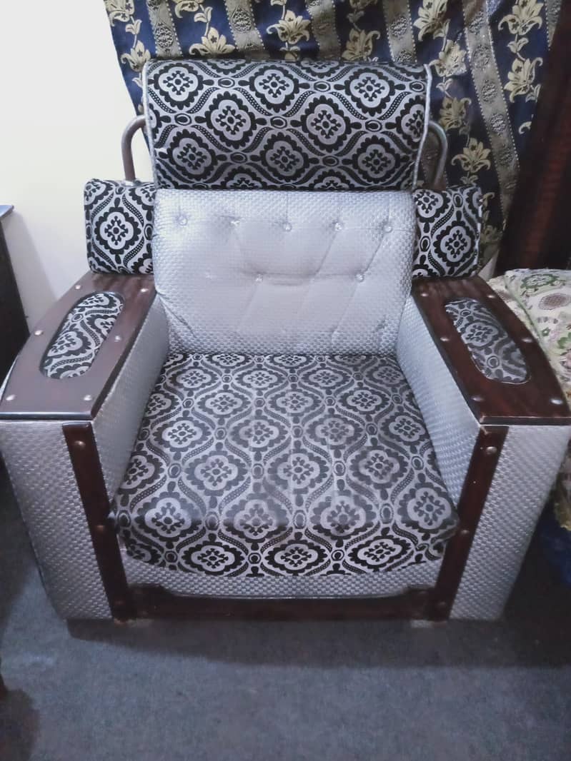 six seat sofa 0