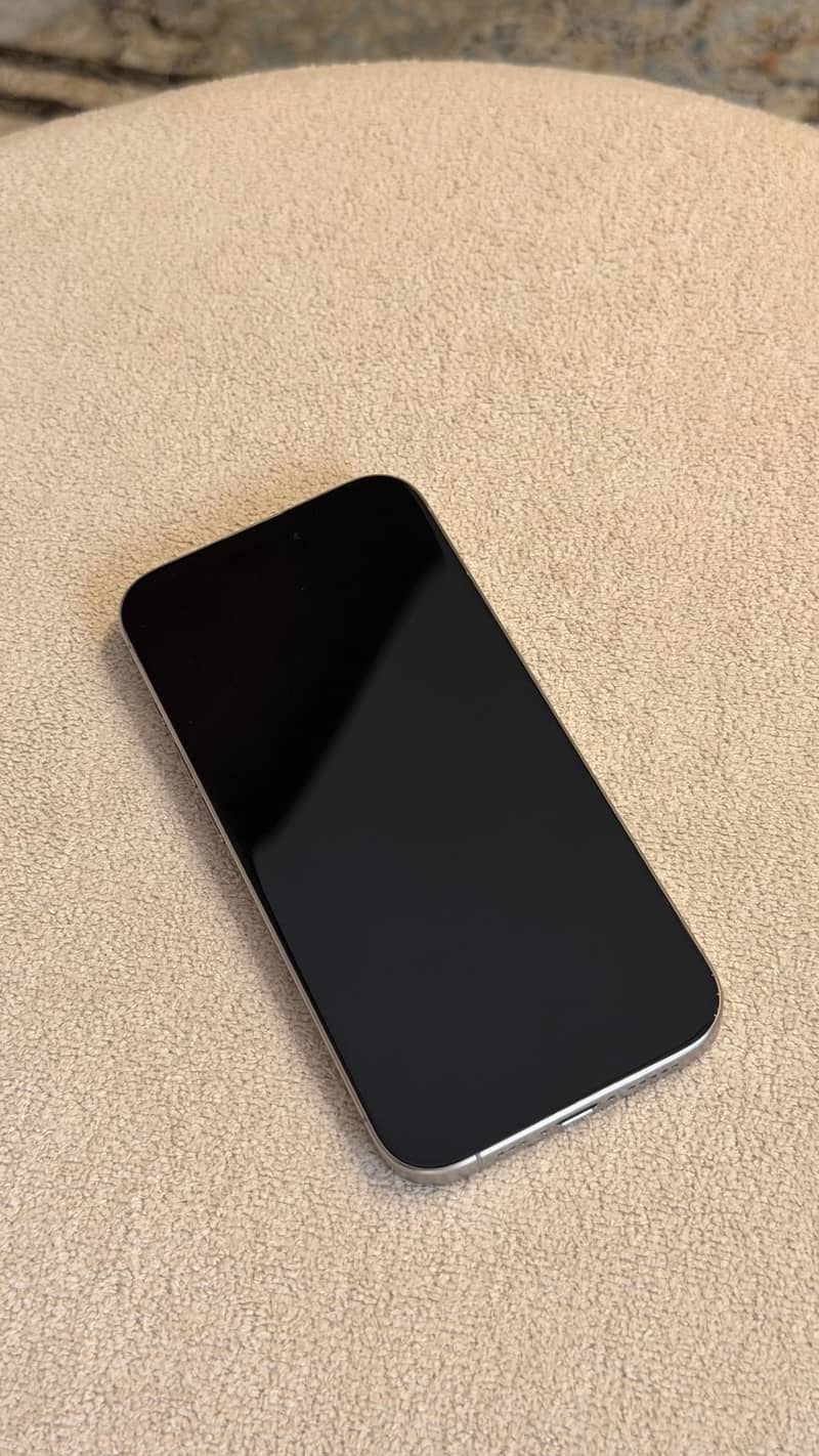 Apple iPhone 15 Pro 1