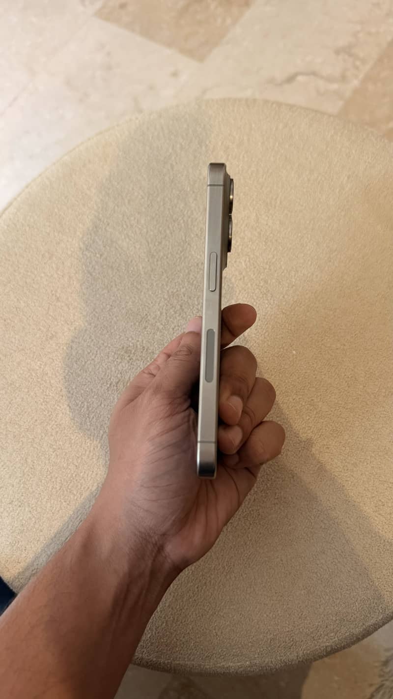 Apple iPhone 15 Pro 5