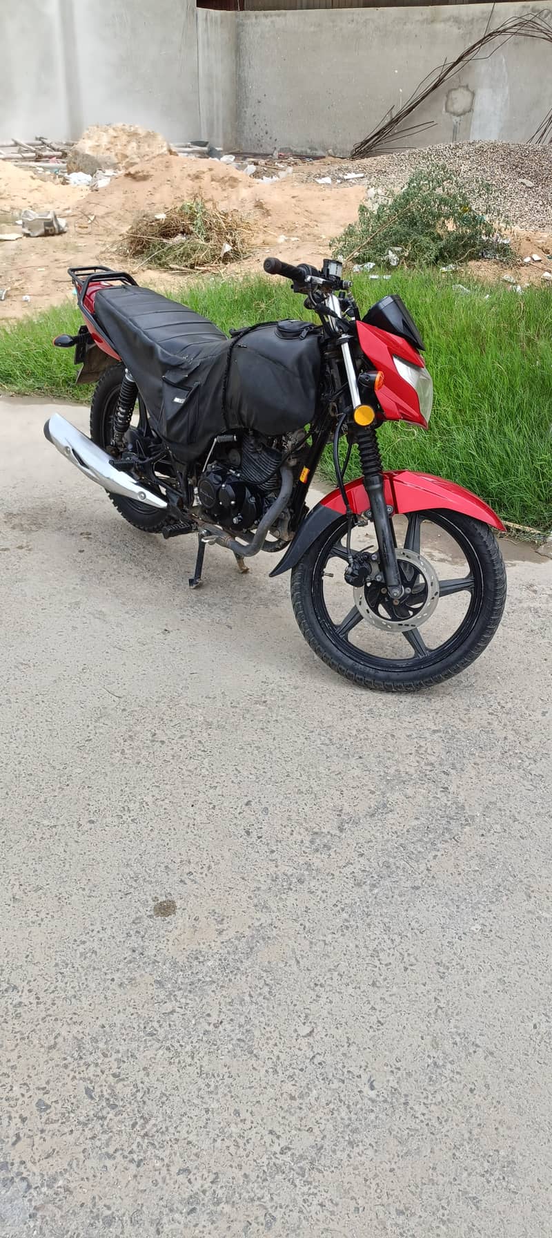 Suzuki GR 150 2023 3