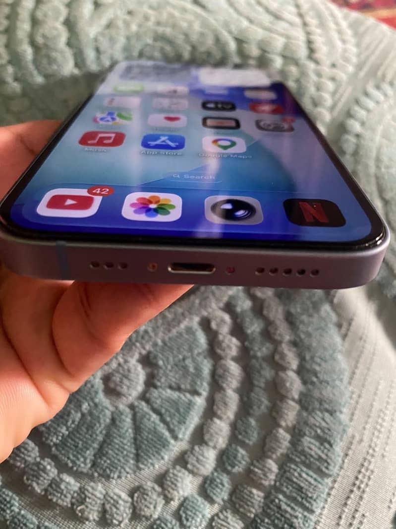Apple iPhone 14 1