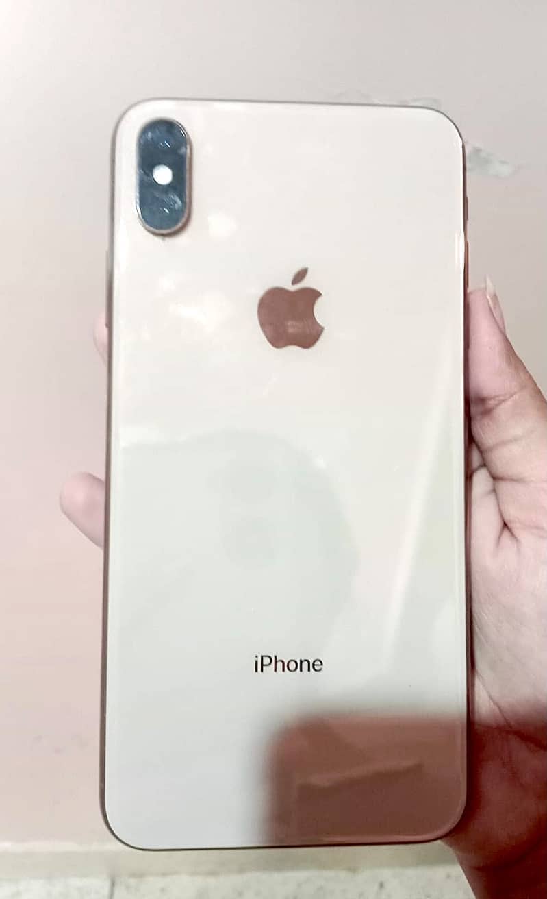 Apple iPhone XS Max 5