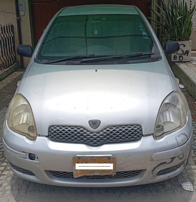 Toyota Vitz 2004