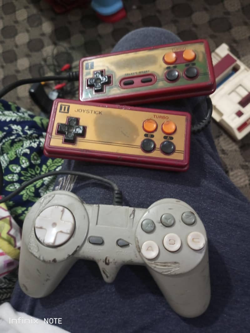 Nintendo Family computer 3
