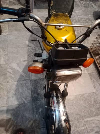 United 100cc Good Condition