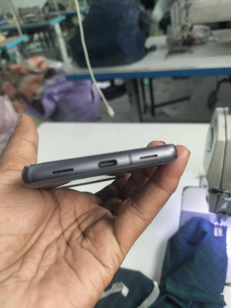 Google Pixel 7a 3