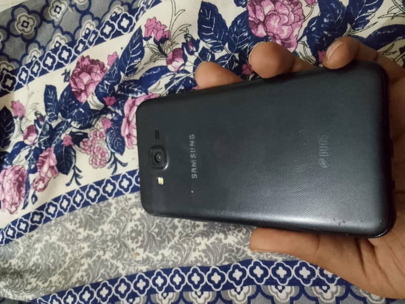 Samsung Mobile J7 Core 4