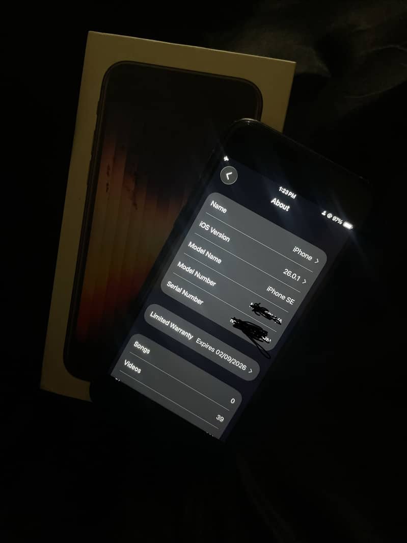 Apple iPhone SE 3 complete box jv 0