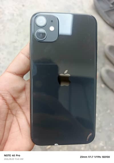 Apple iPhone 11