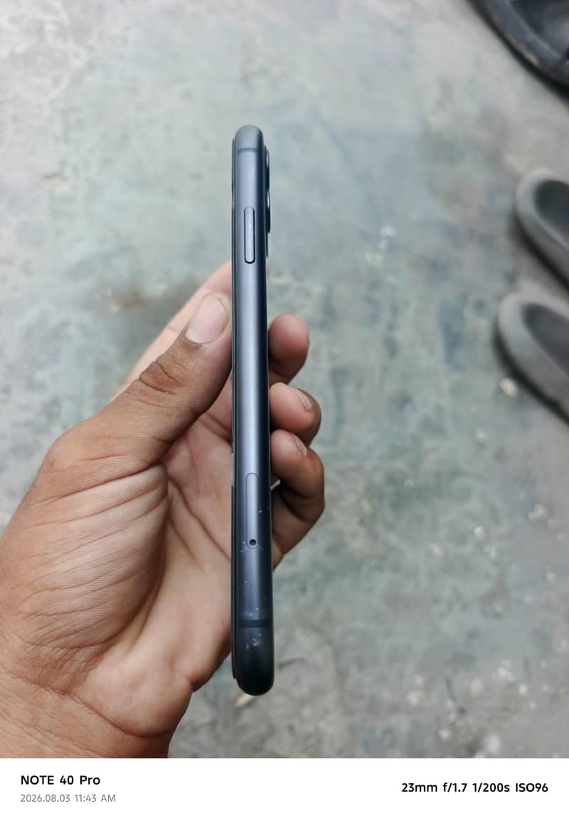 Apple iPhone 11 2