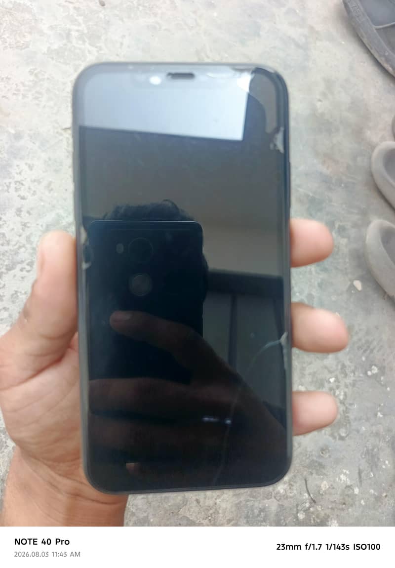 Apple iPhone 11 5