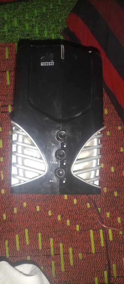 TOWERS 2.1 Multimedia Speaker System for Sale.
