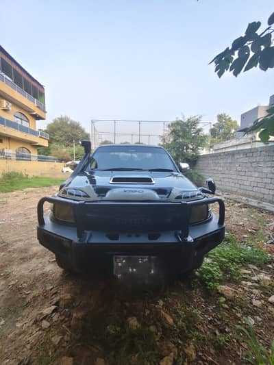 Toyota Hilux 2013