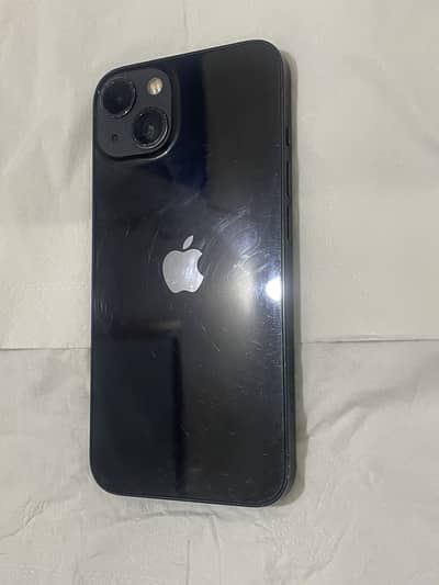 Apple iPhone 13