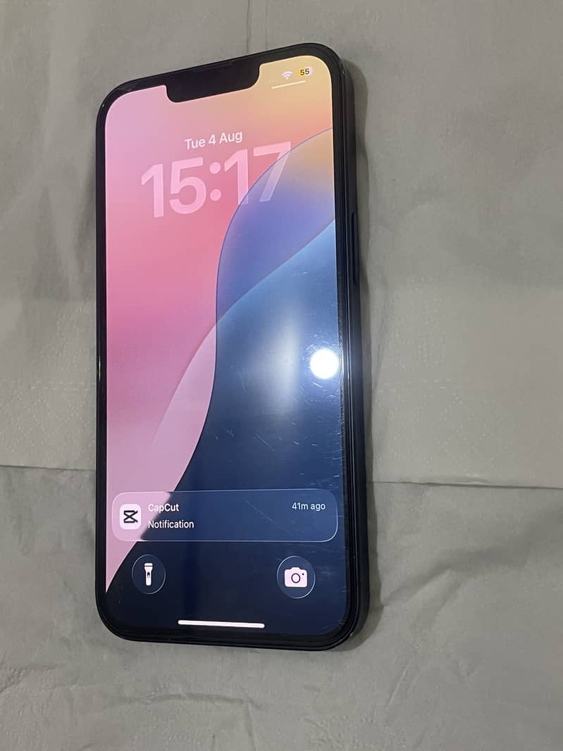Apple iPhone 13 3