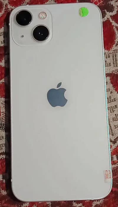 Apple iPhone 13