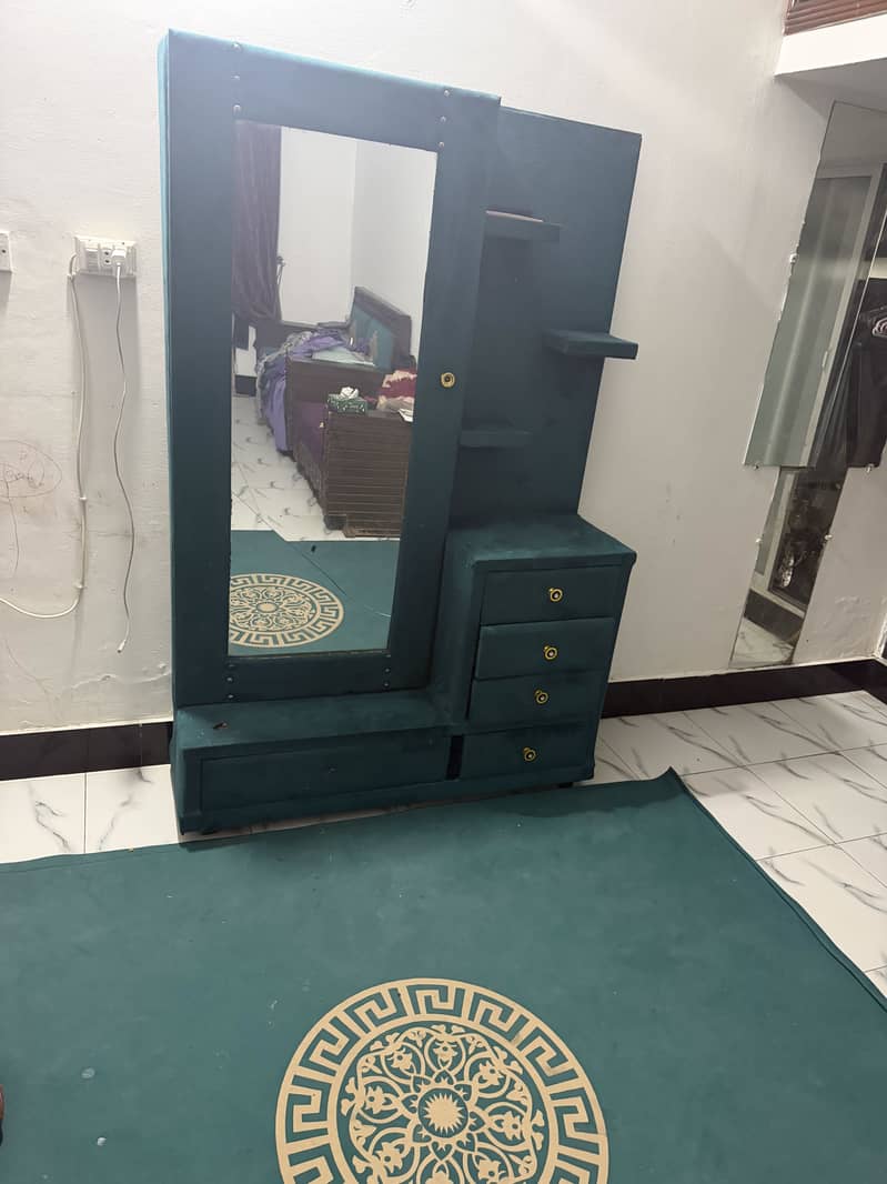 double bed with dressing table 3