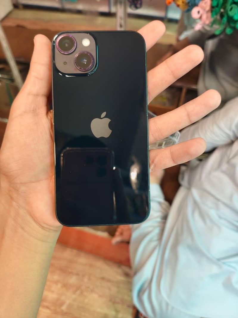 Apple iPhone 14 2