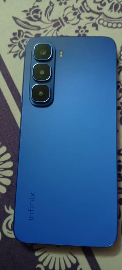 Infinix Hot60i