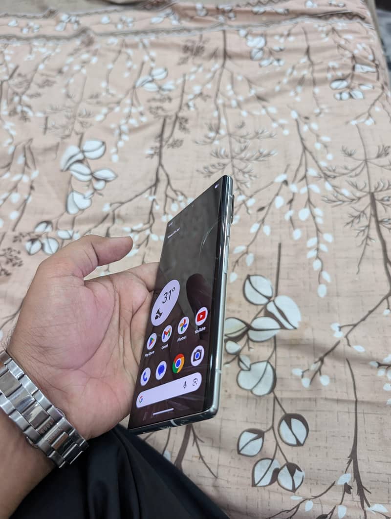 Google Pixel 6 Pro 4