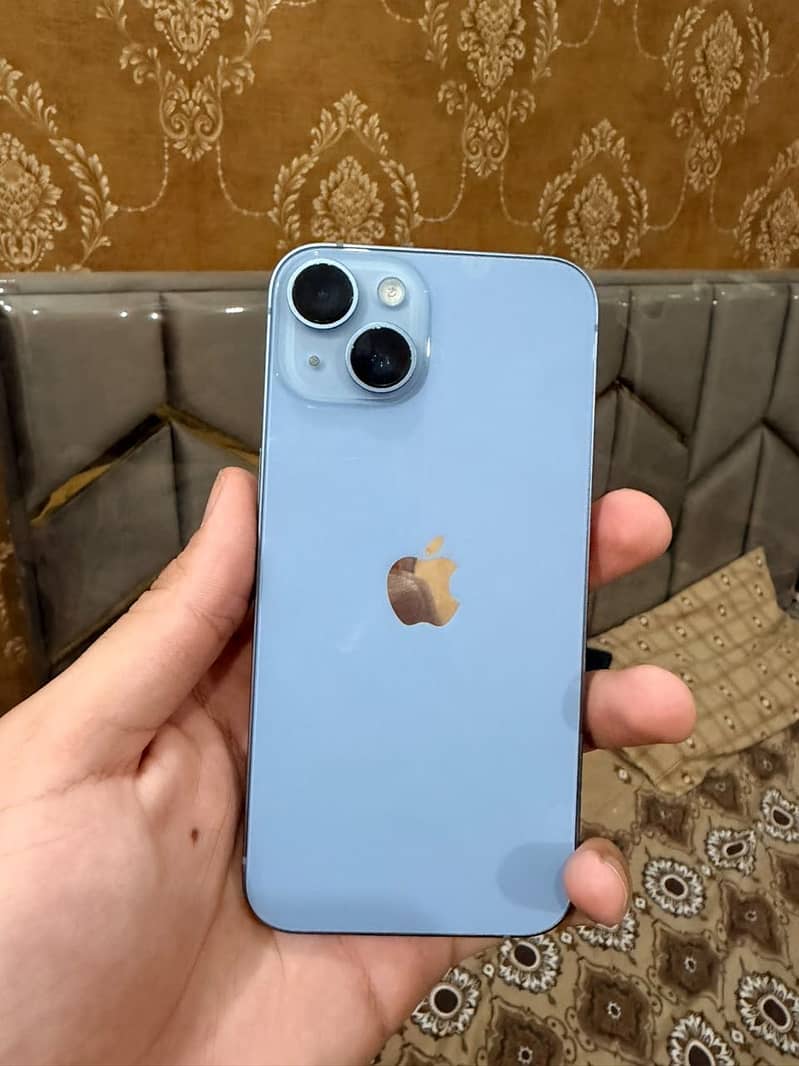 Apple iPhone 14 1