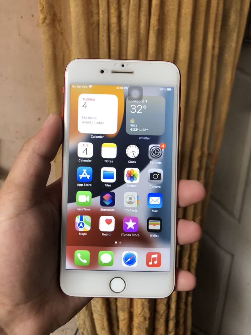 Apple iPhone 7 Plus 1