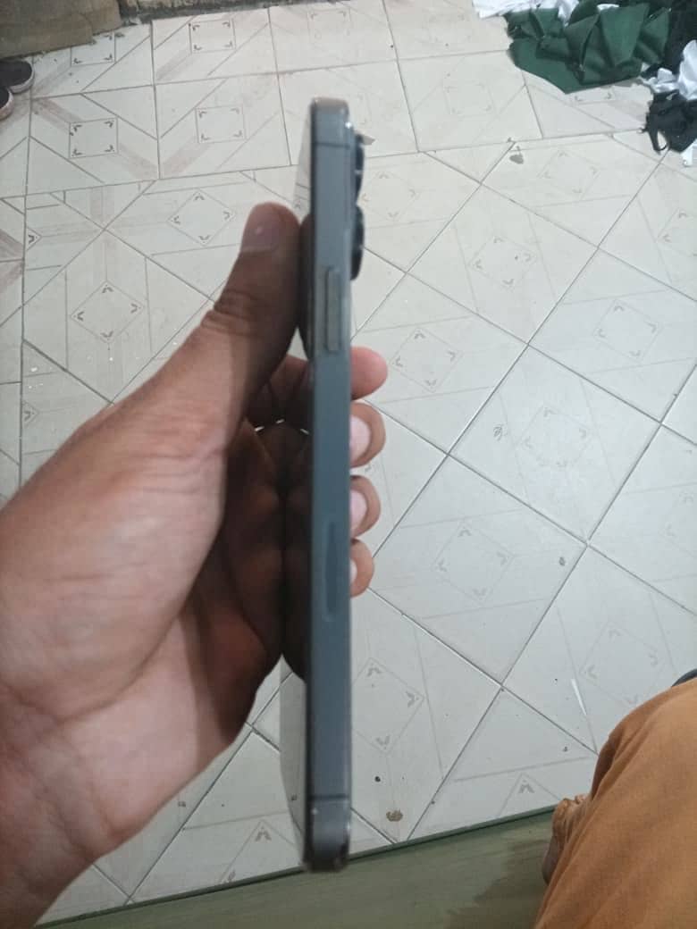 13 pro Max 5
