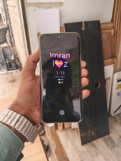 Infinix hot 60pro plus Saman complete hai dabba charger original