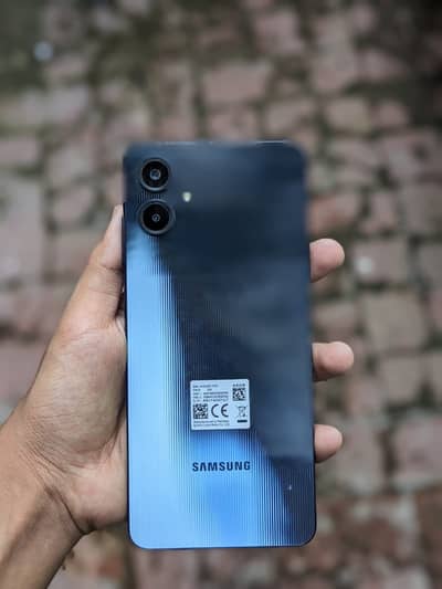 Samsung Mobile A06